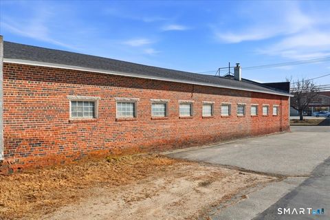 Tiny photo for 33 Boston Post Road, Waterford, CT 06385 (MLS # 24150361)