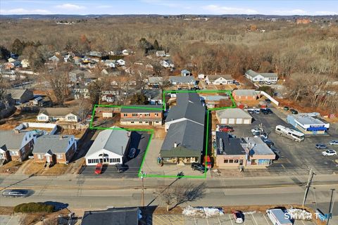 Tiny photo for 33 Boston Post Road, Waterford, CT 06385 (MLS # 24150361)