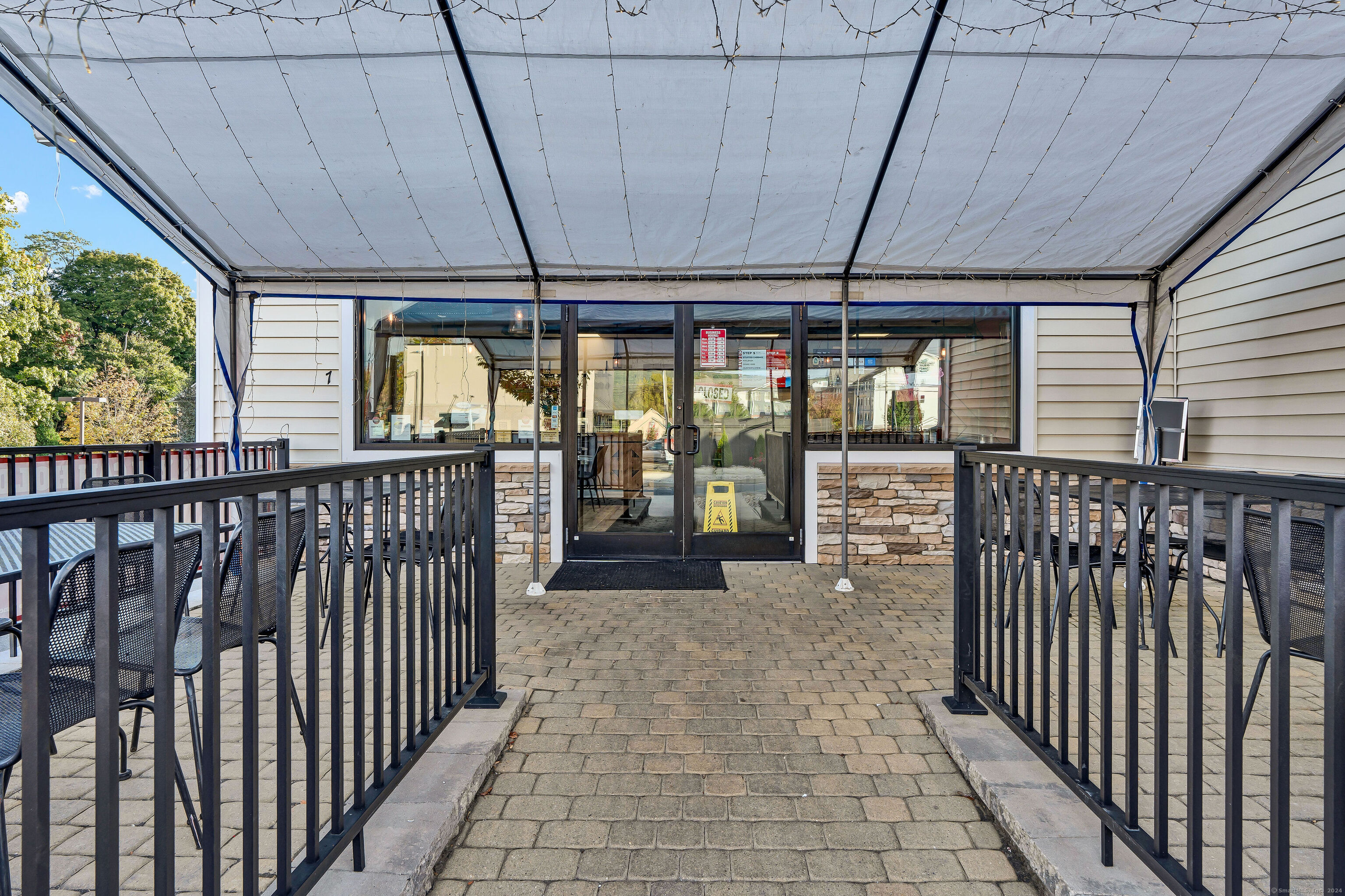 Southington, Connecticut 06489, United States, ,Commercial,Pending,41429