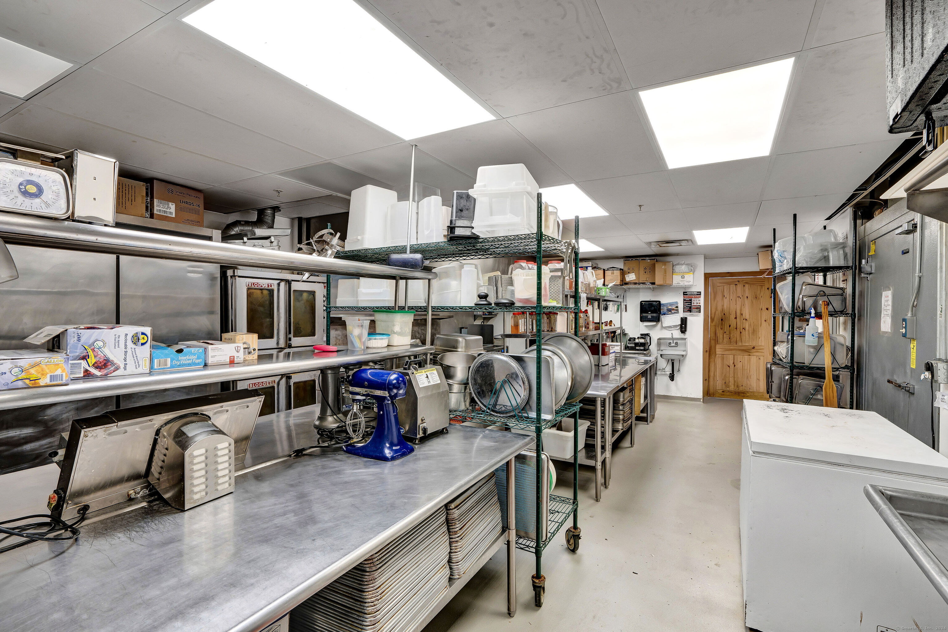 Southington, Connecticut 06489, United States, ,Commercial,Pending,41429