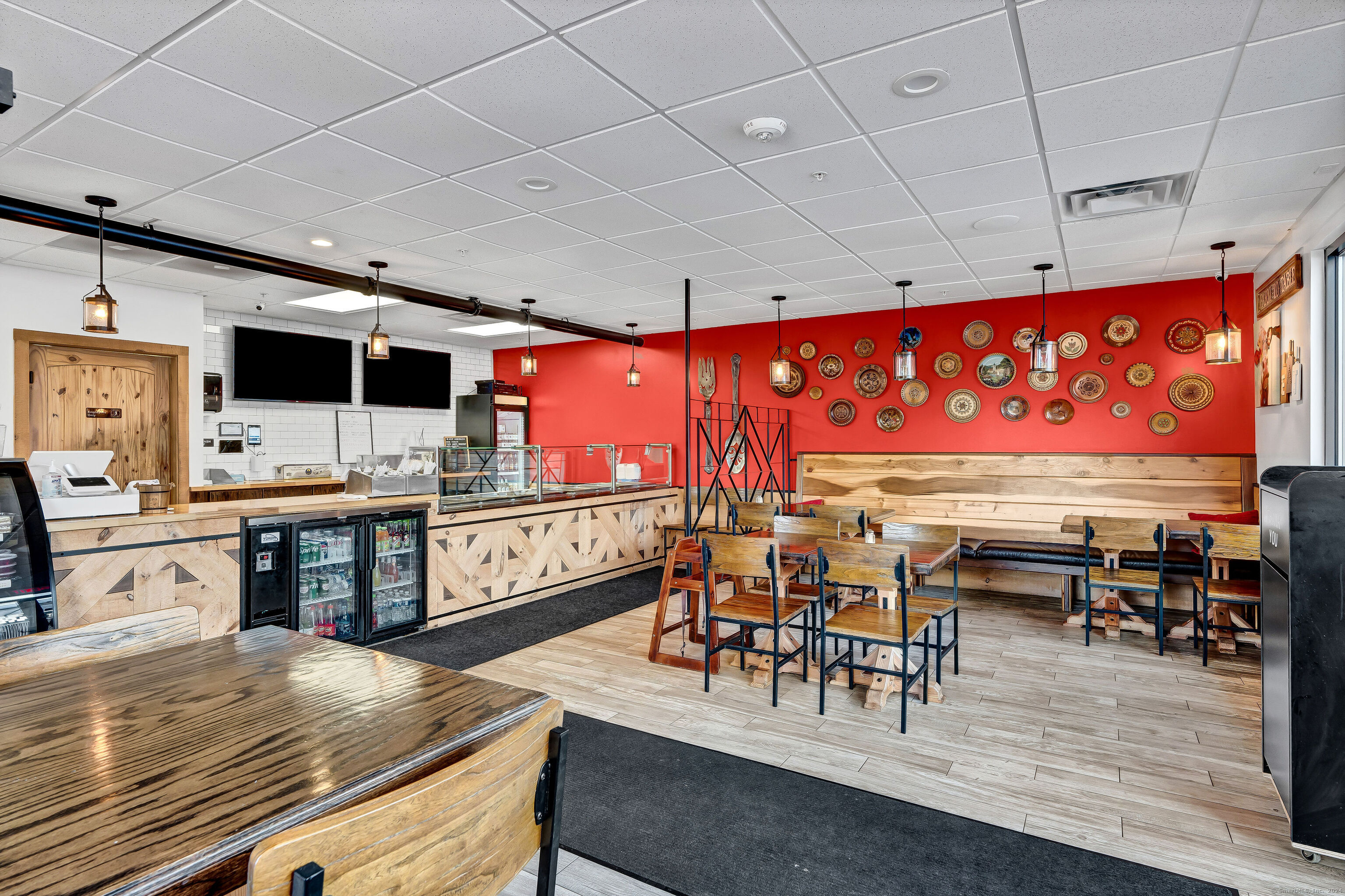 Southington, Connecticut 06489, United States, ,Commercial,Pending,41429