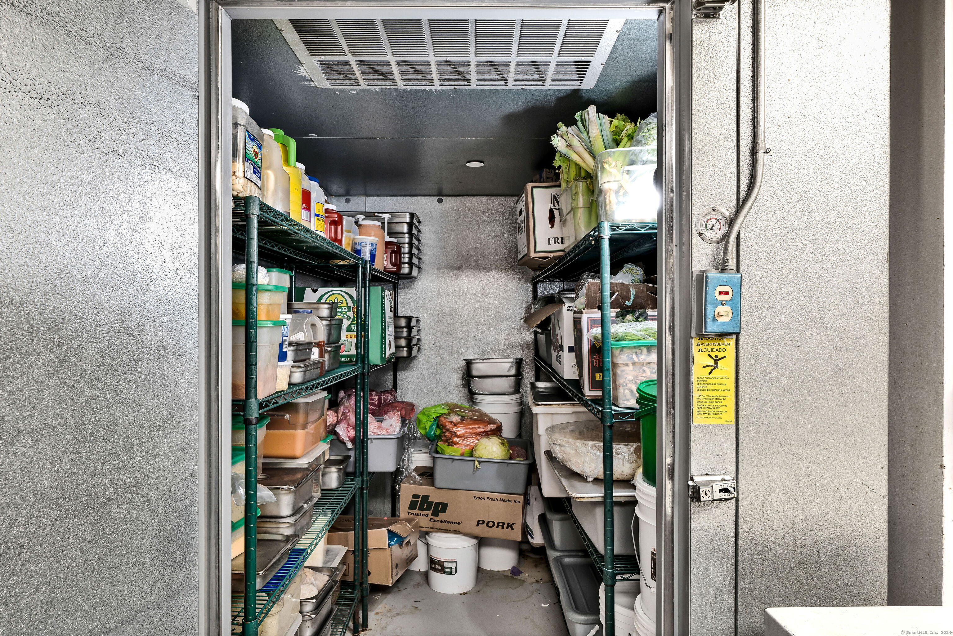 Southington, Connecticut 06489, United States, ,Commercial,Pending,41429