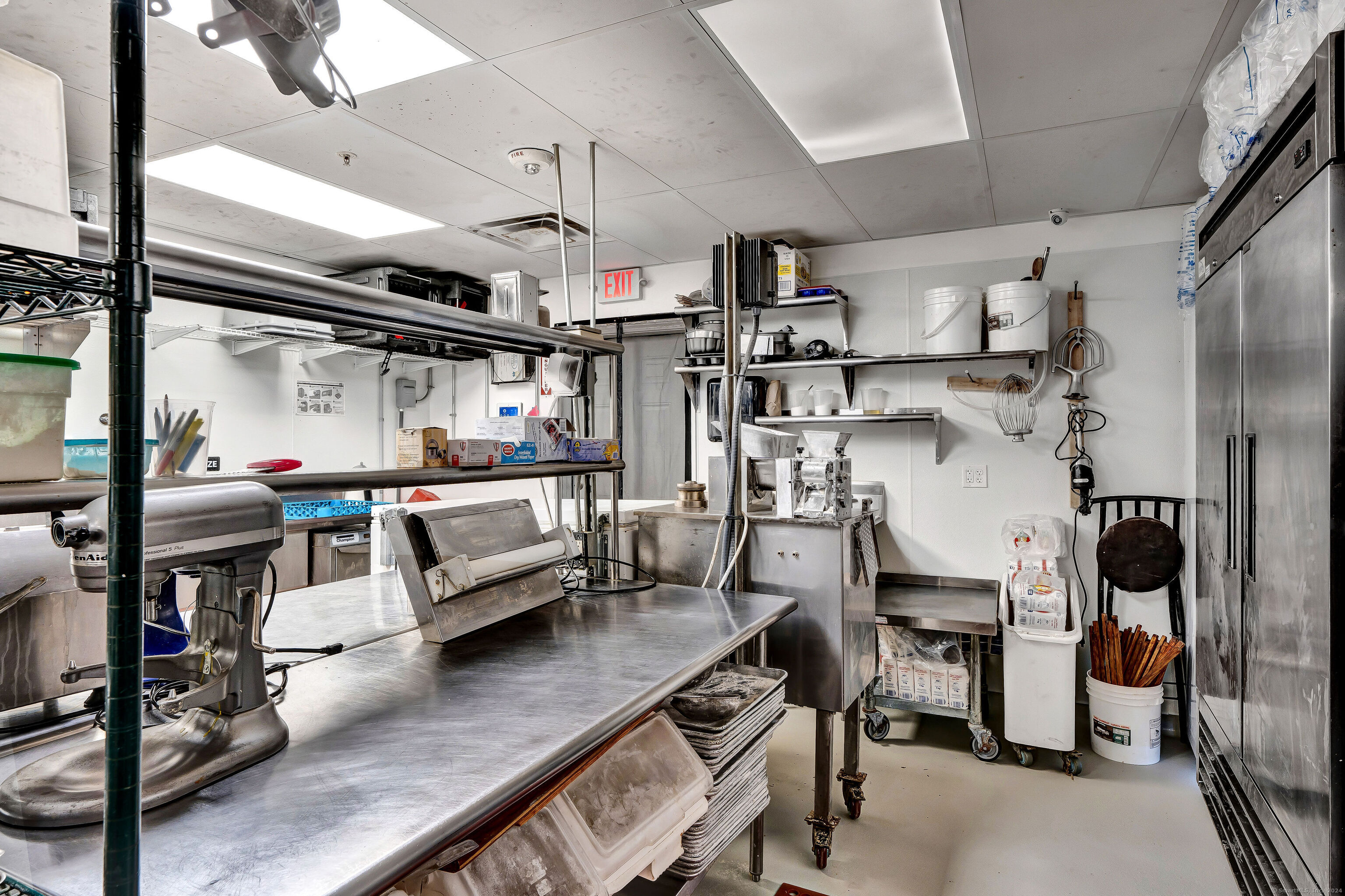 Southington, Connecticut 06489, United States, ,Commercial,Pending,41429