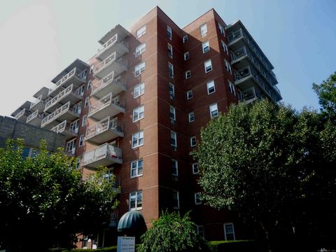 Tiny photo for 700 Summer Street #STE 1C, Stamford, CT 06901 (MLS # 24142292)