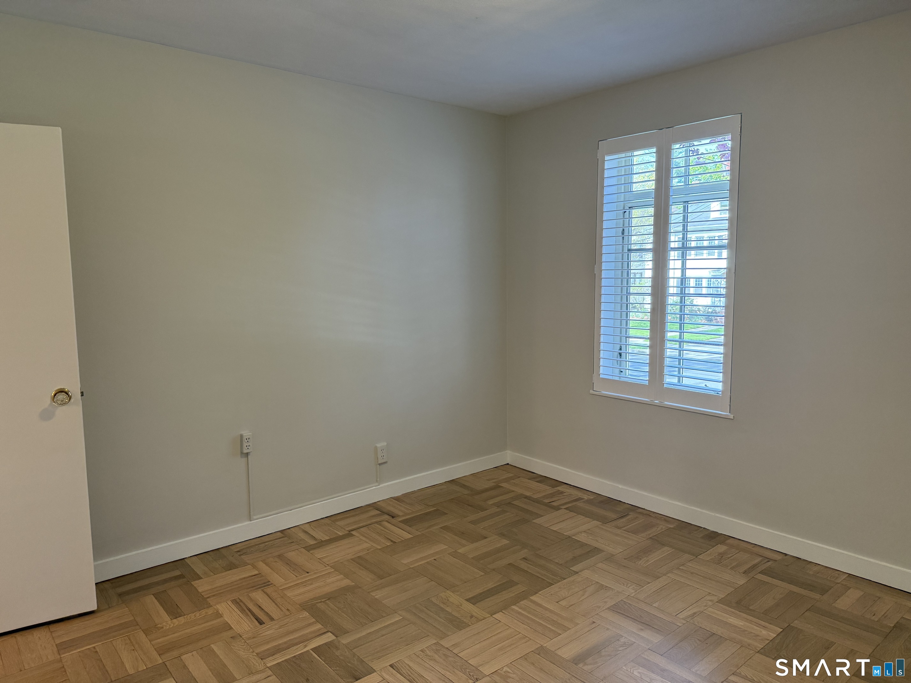 20 Outlook Avenue 102