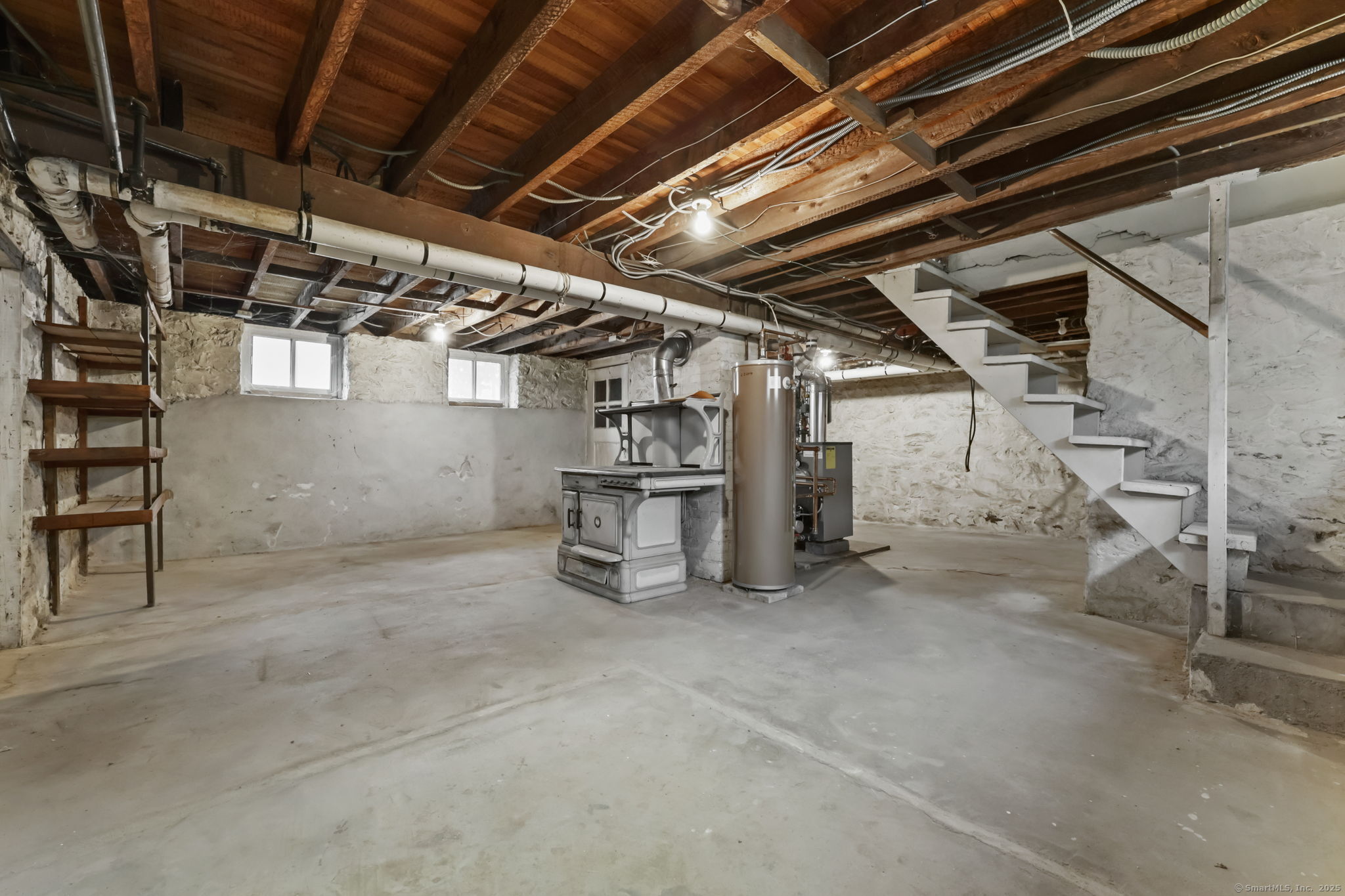 Greenwich, Connecticut 06830, United States, 2 Bedrooms Bedrooms, ,2 BathroomsBathrooms,Residential,Active,218829