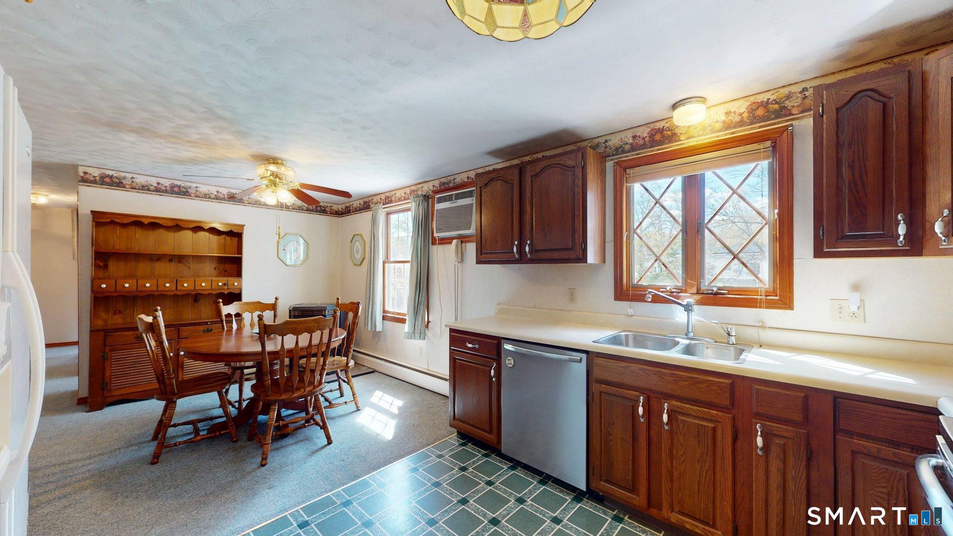 14 Carriage Drive
