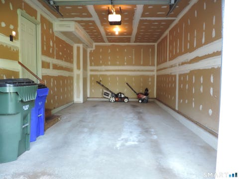 Tiny photo for 26 Fox Hollow #26, Avon, CT 06001 (MLS # 24193630)
