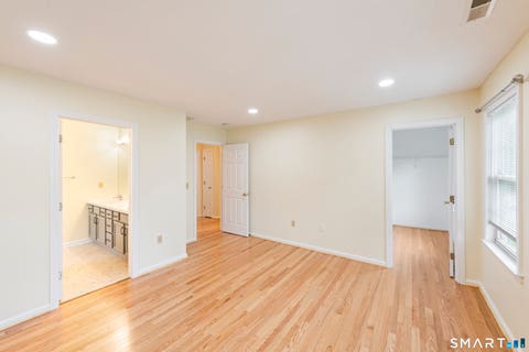 Tiny photo for 26 Fox Hollow #26, Avon, CT 06001 (MLS # 24193630)