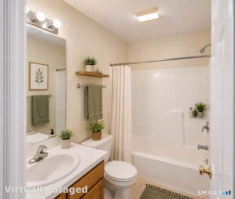 Tiny photo for 26 Fox Hollow #26, Avon, CT 06001 (MLS # 24193630)