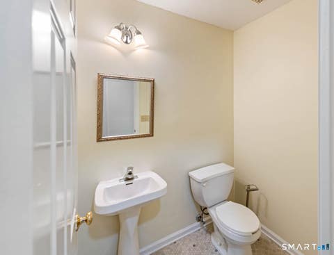Tiny photo for 26 Fox Hollow #26, Avon, CT 06001 (MLS # 24193630)