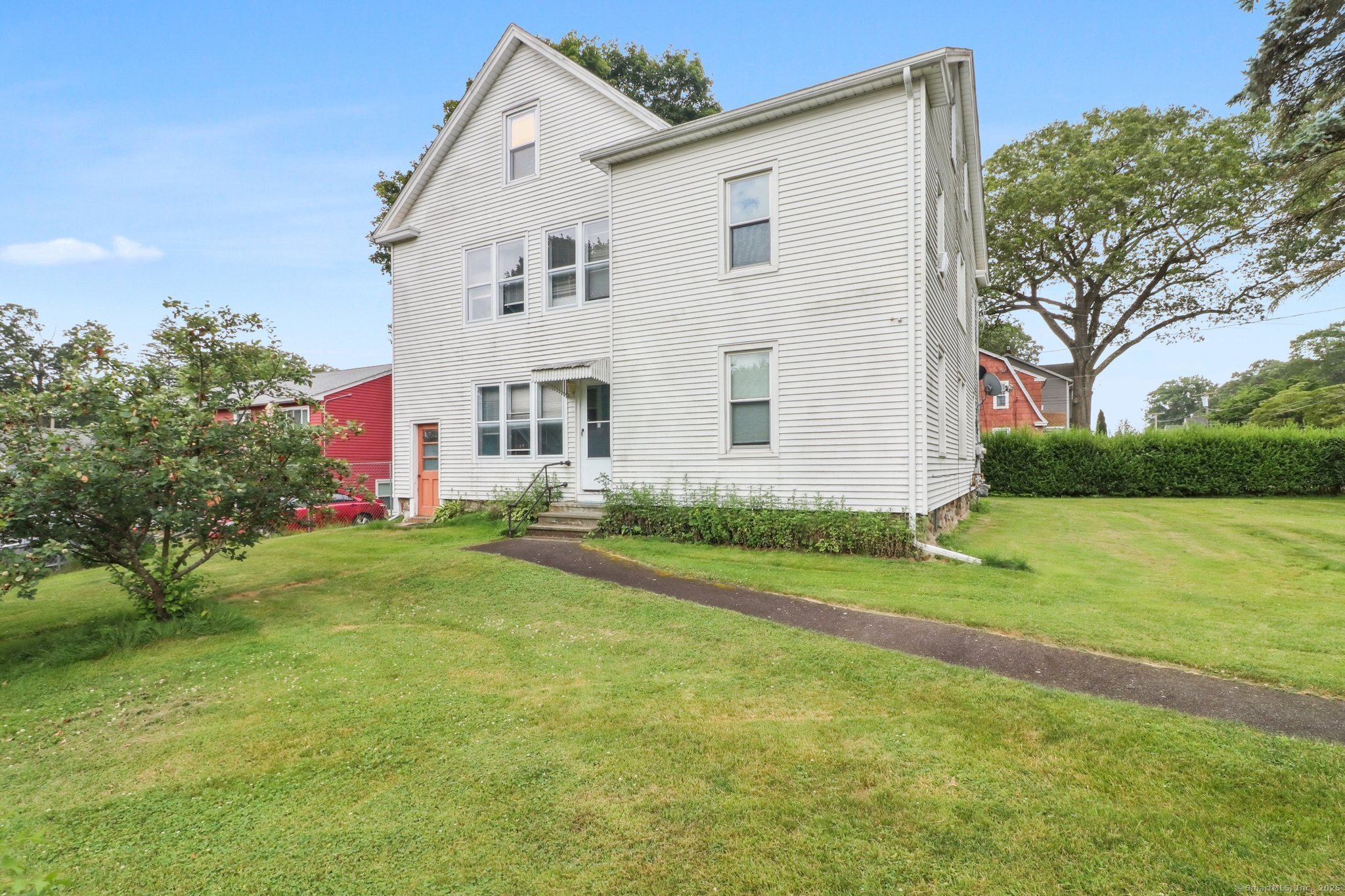 8 Garden Street