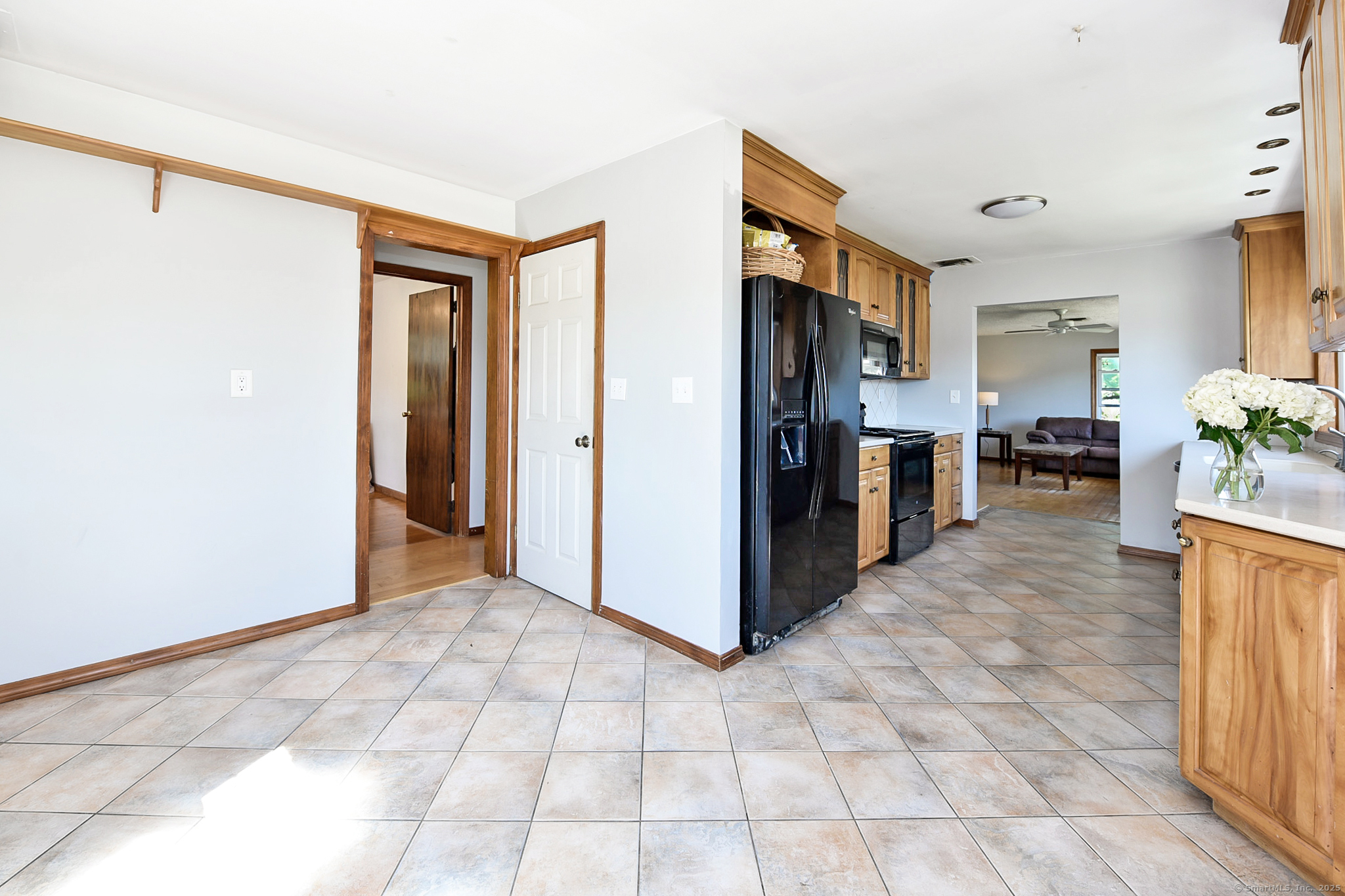 325 Lincoln Boulevard, Bridgeport, Connecticut image 9