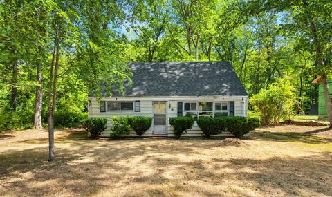 Photo of 10 Myrna Drive, Marlborough, CT 06447 (MLS # 24167785)