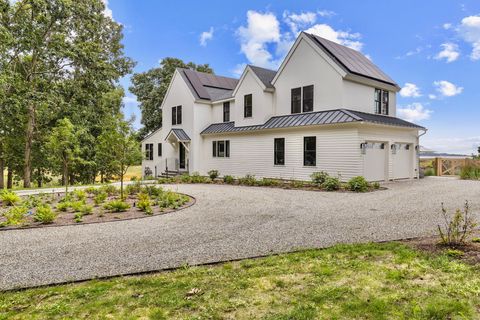186 Flanders Road Stonington CT 06378