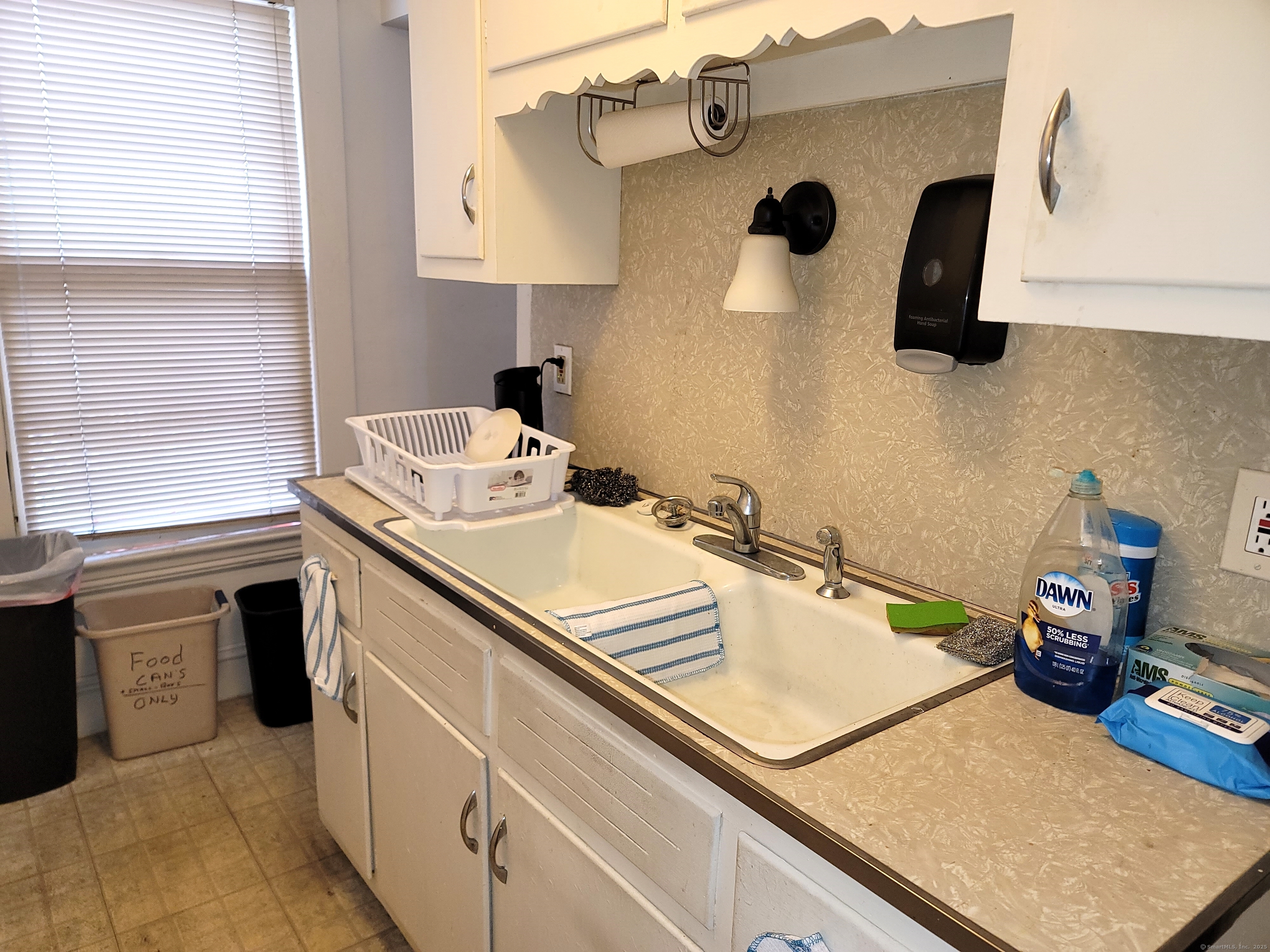 East Hartford, Connecticut 06108, United States, 6 Bedrooms Bedrooms, ,2 BathroomsBathrooms,Residential,Active,199193