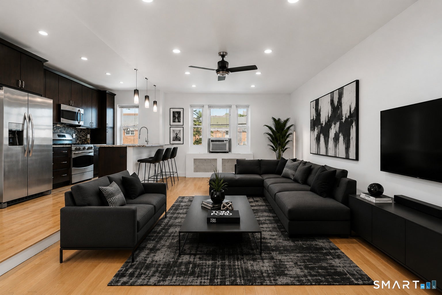 70 Strawberry Hill Avenue 2-2B