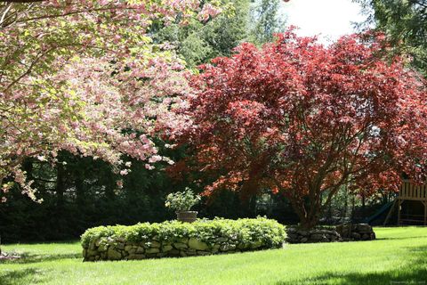 Tiny photo for 463 N Salem Road, Ridgefield, CT 06877 (MLS # 24091069)