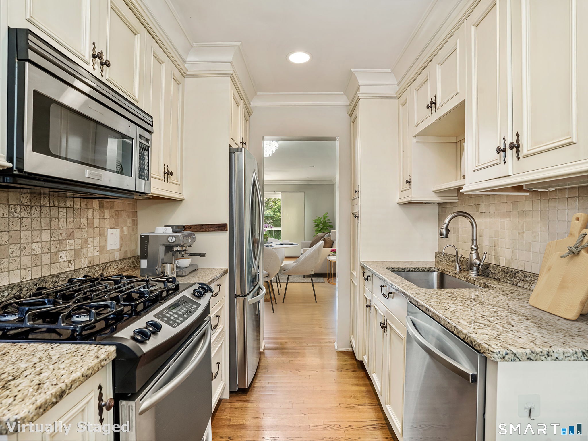 8 Whiffletree Way 8