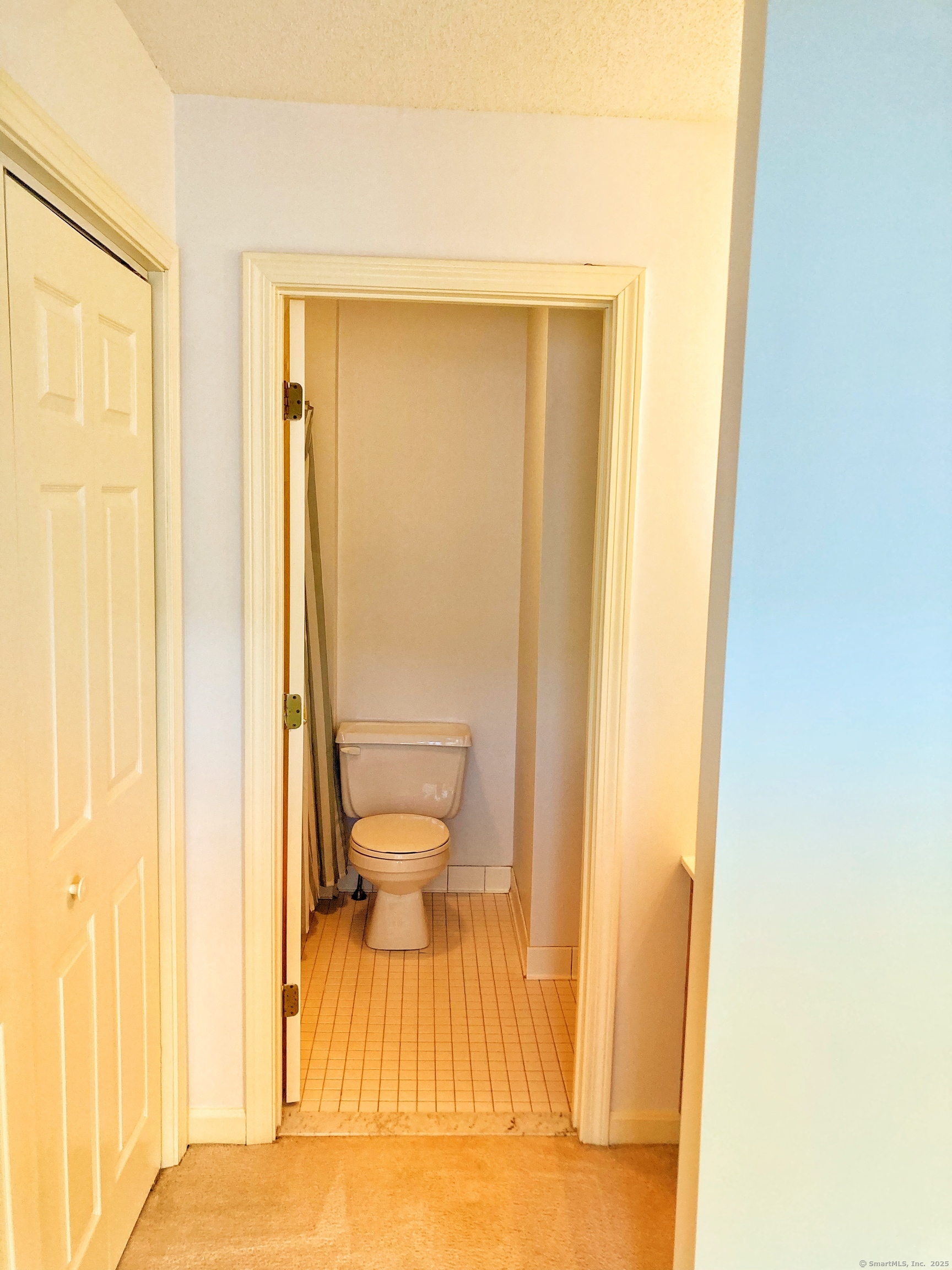 368 Meridian Street Extension #APT 42, Groton, Connecticut image 13