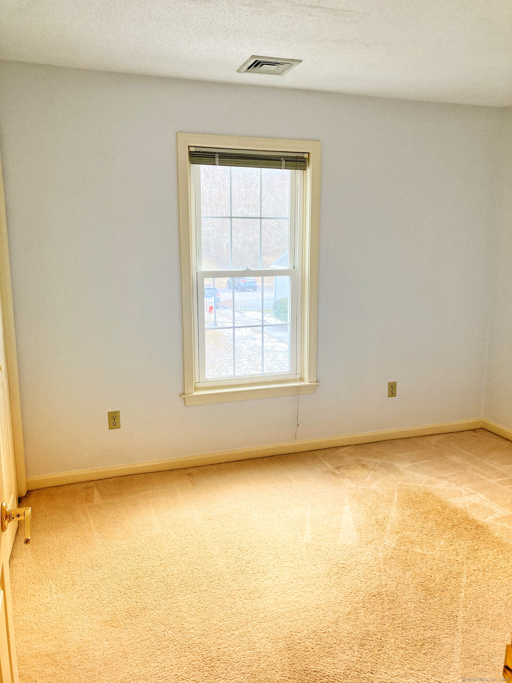 368 Meridian Street Extension #APT 42, Groton, Connecticut image 15