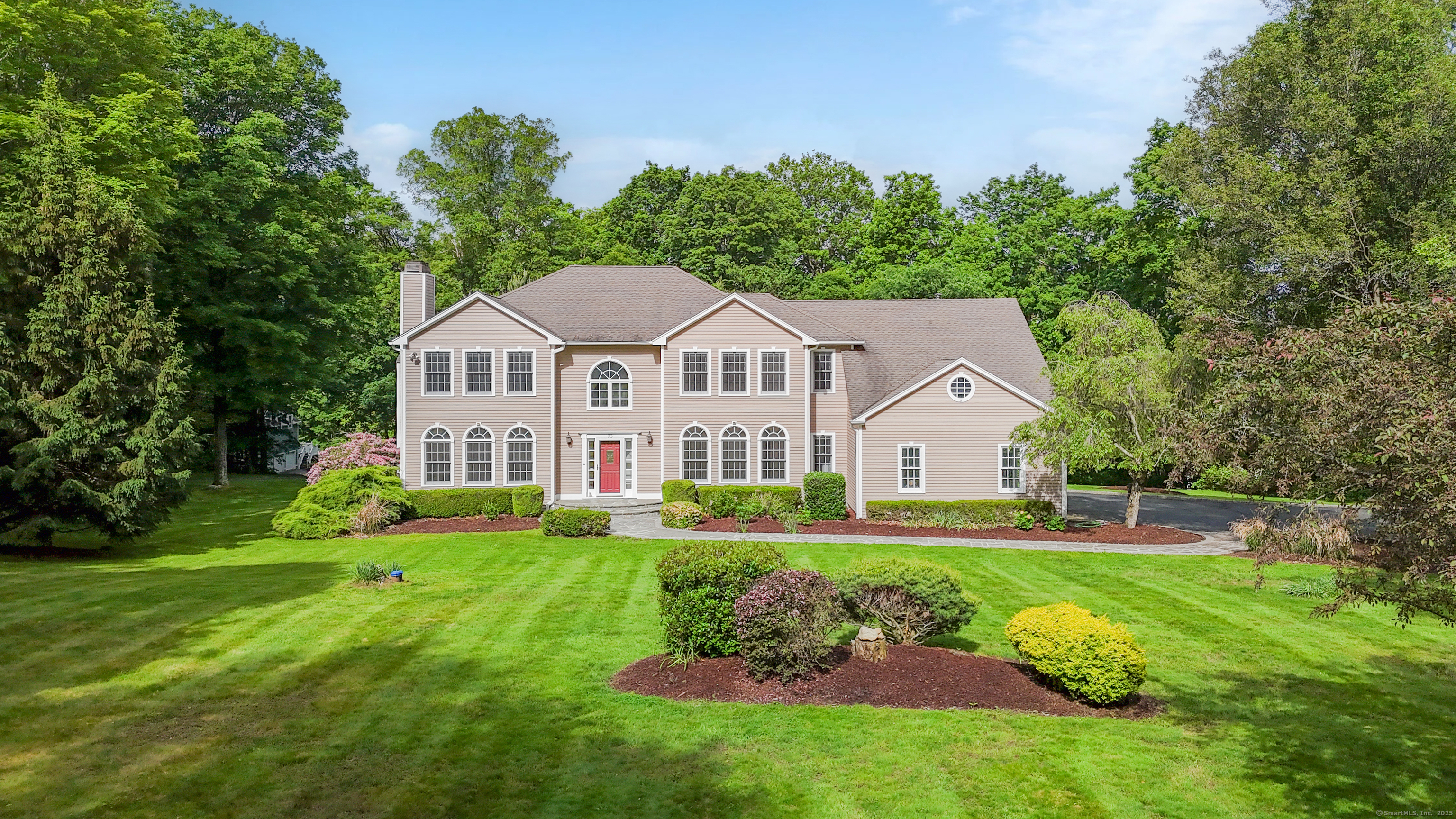 70 Hunters Ridge Road