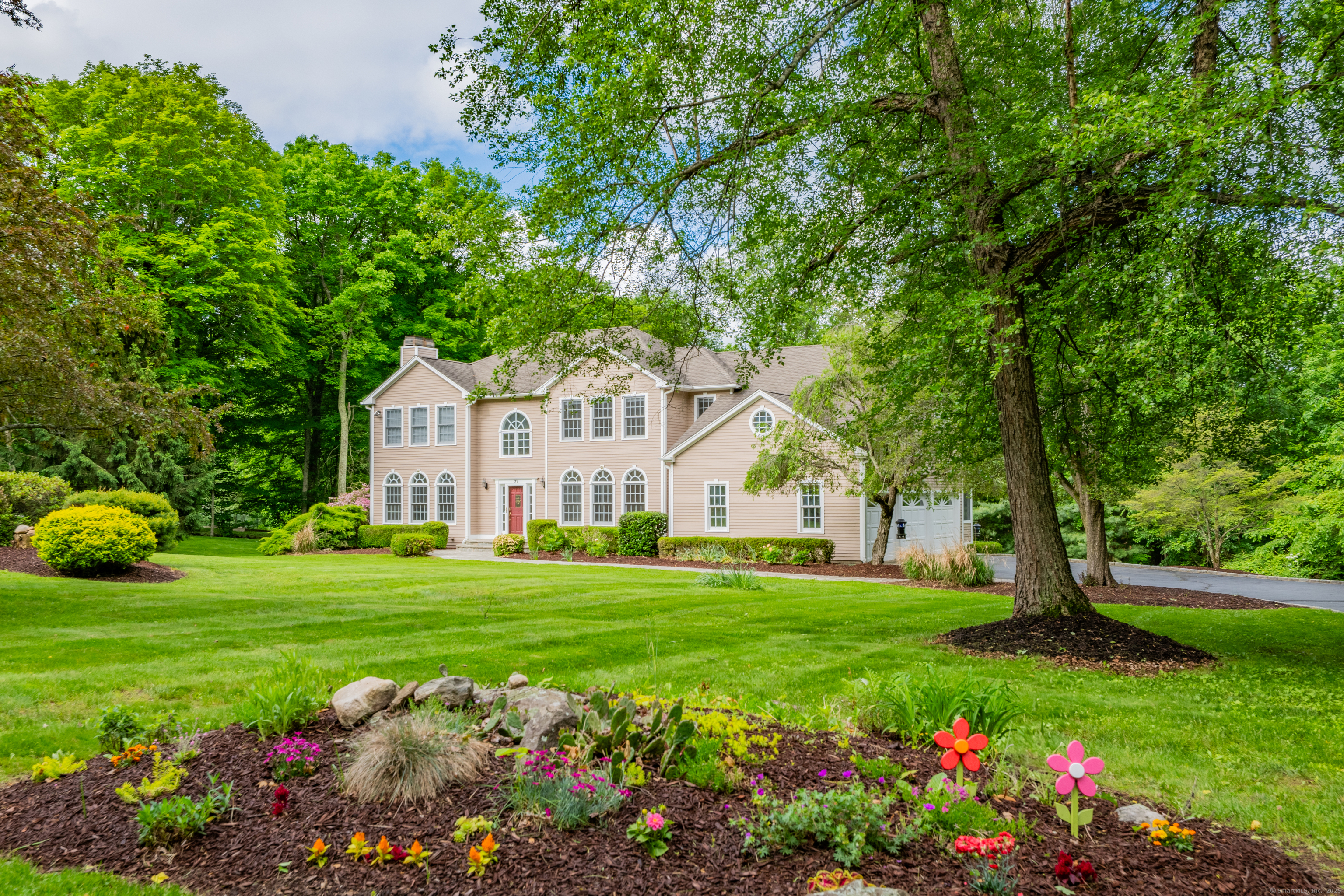70 Hunters Ridge Road