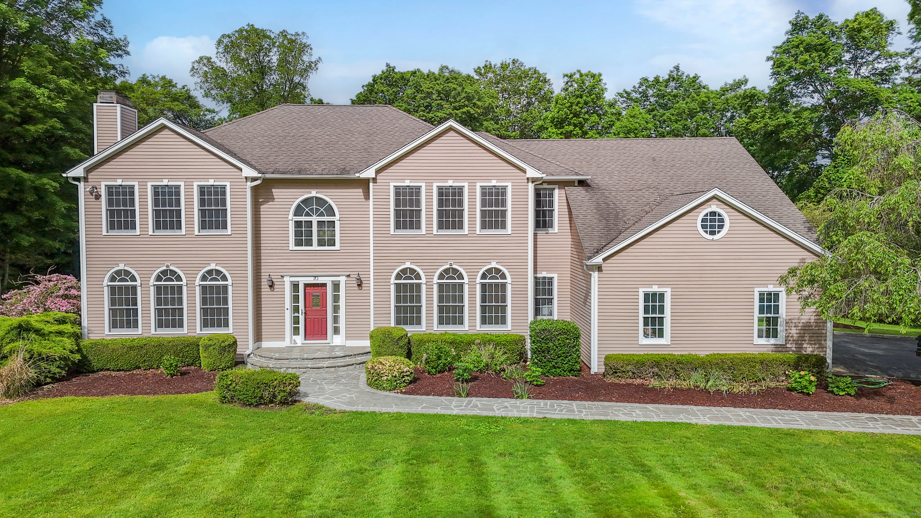 70 Hunters Ridge Road