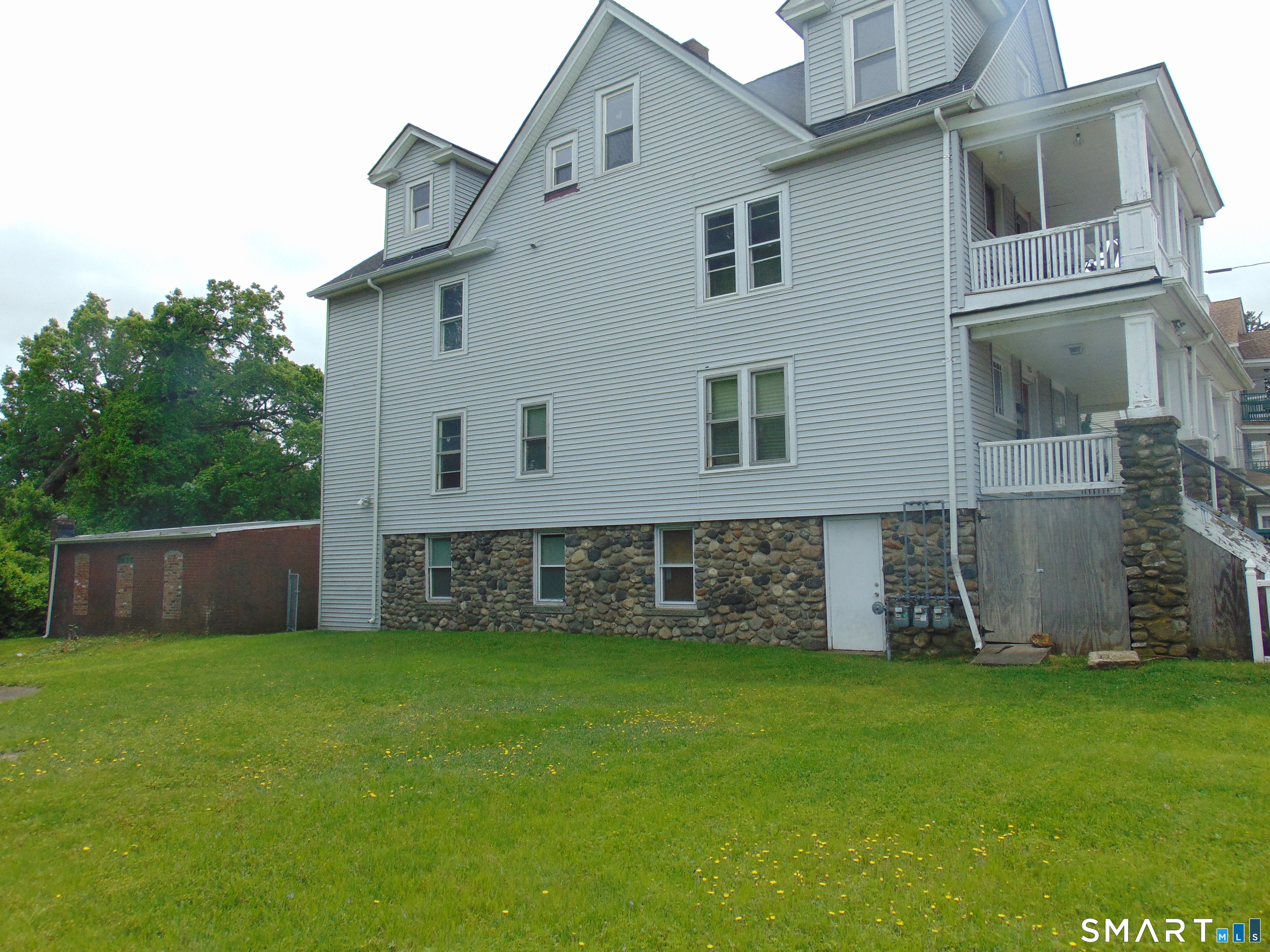 160 Edson Avenue