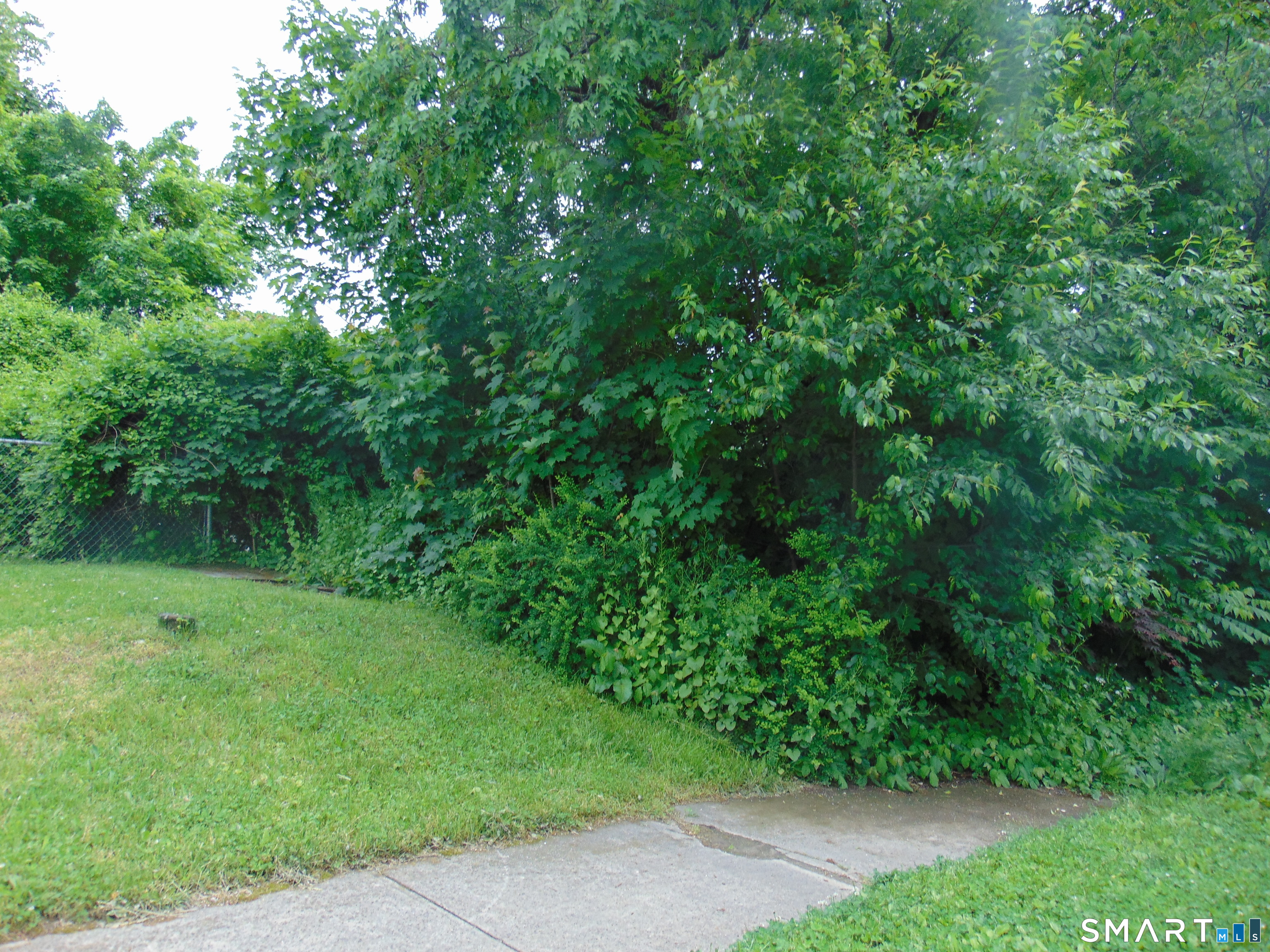 160 Edson Avenue