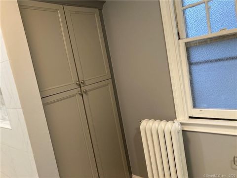 Tiny photo for 18 Maplewood Avenue #Second Floor, West Hartford, CT 06119 (MLS # 24170497)