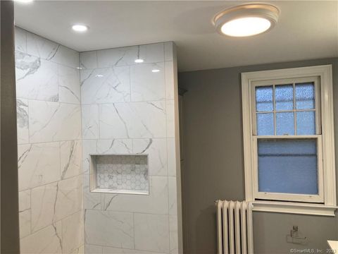 Tiny photo for 18 Maplewood Avenue #Second Floor, West Hartford, CT 06119 (MLS # 24170497)