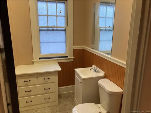 Tiny photo for 18 Maplewood Avenue #Second Floor, West Hartford, CT 06119 (MLS # 24170497)