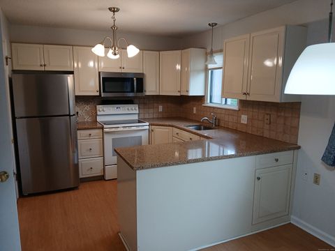 Tiny photo for 500 Heritage Village #A, Southbury, CT 06488 (MLS # 24140821)