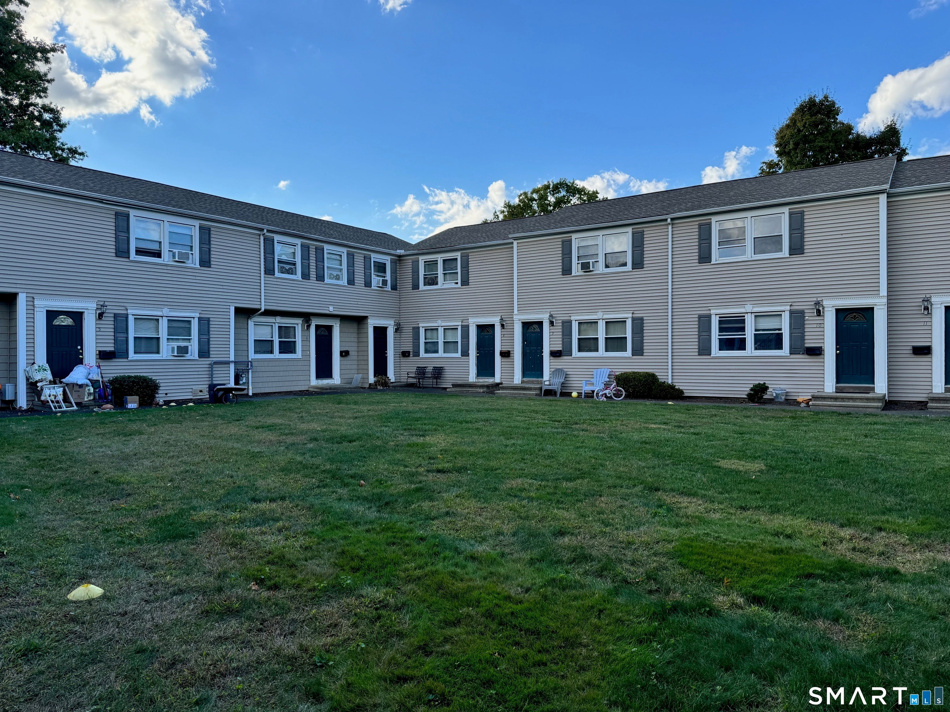 855 Black Rock Turnpike 6