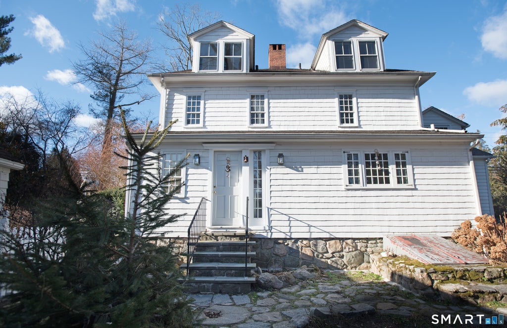 Photo of 1709 Newfield Avenue, Stamford, CT 06903 (MLS # 24206558)