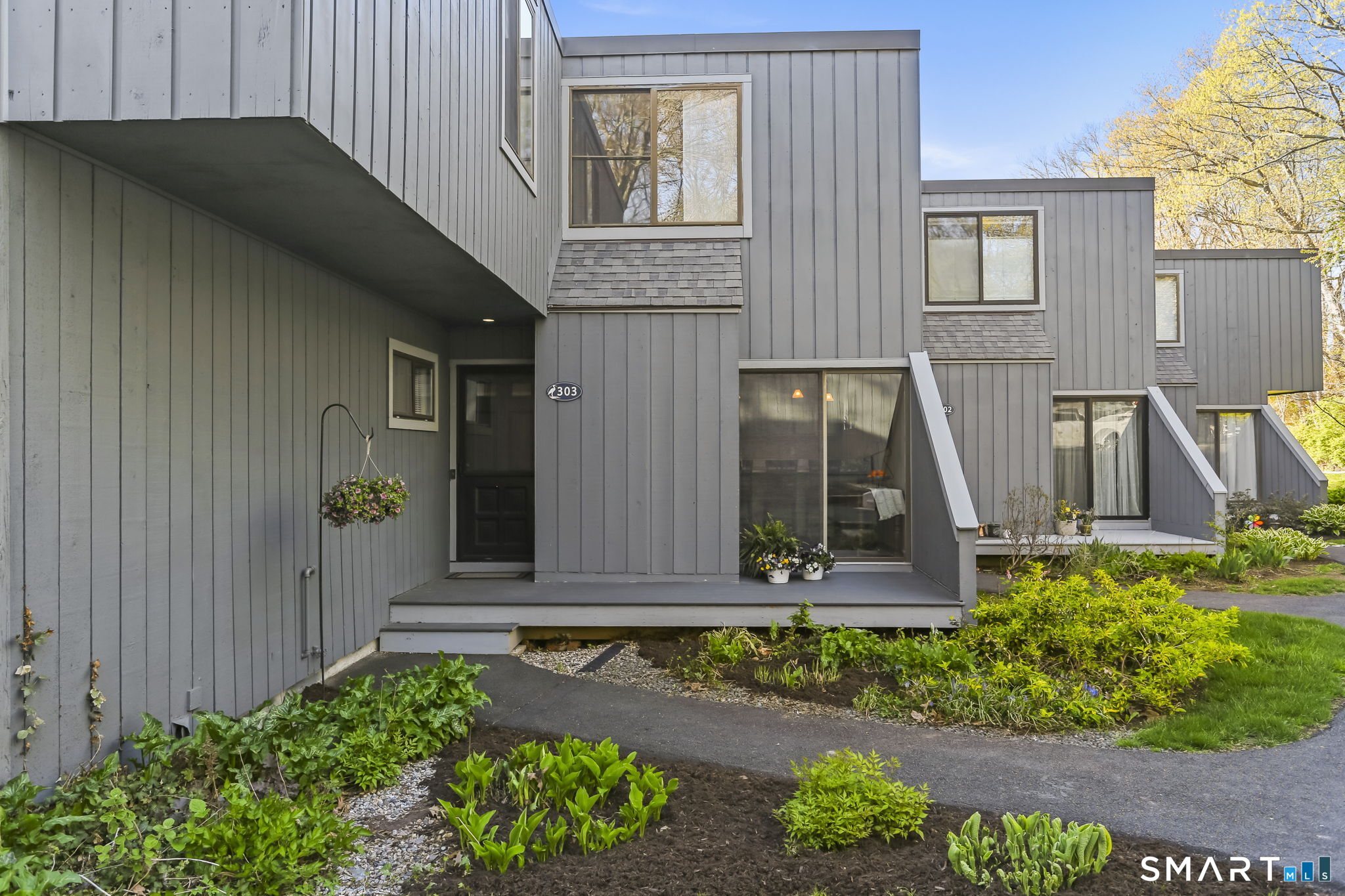 303 Plymouth Colony 303