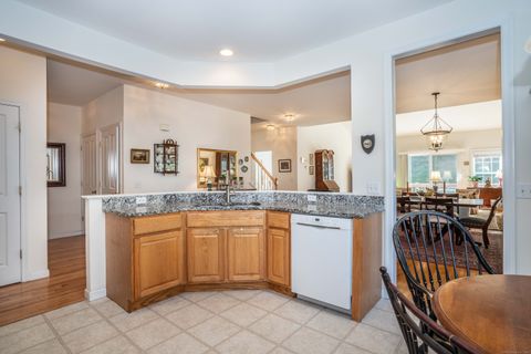 Tiny photo for 28 Meadowview Court #28, Canton, CT 06019 (MLS # 24134025)