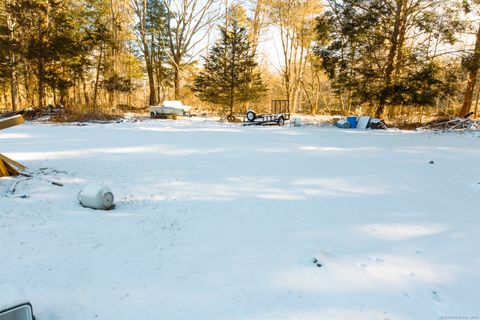 A home in Griswold