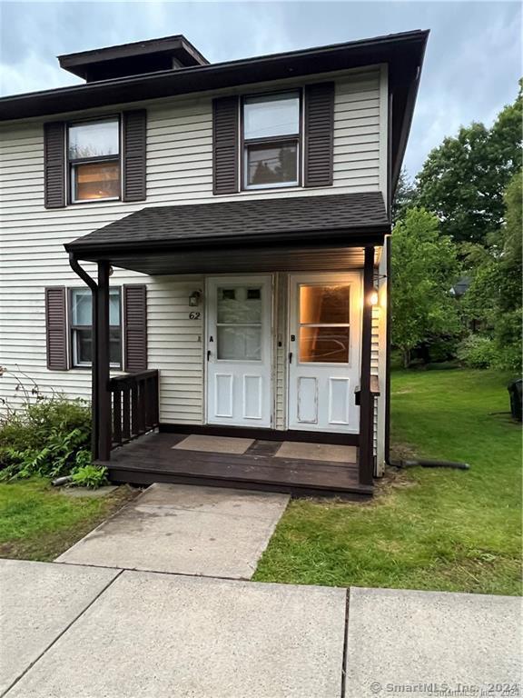 62 Whiton Street 2nd Floor