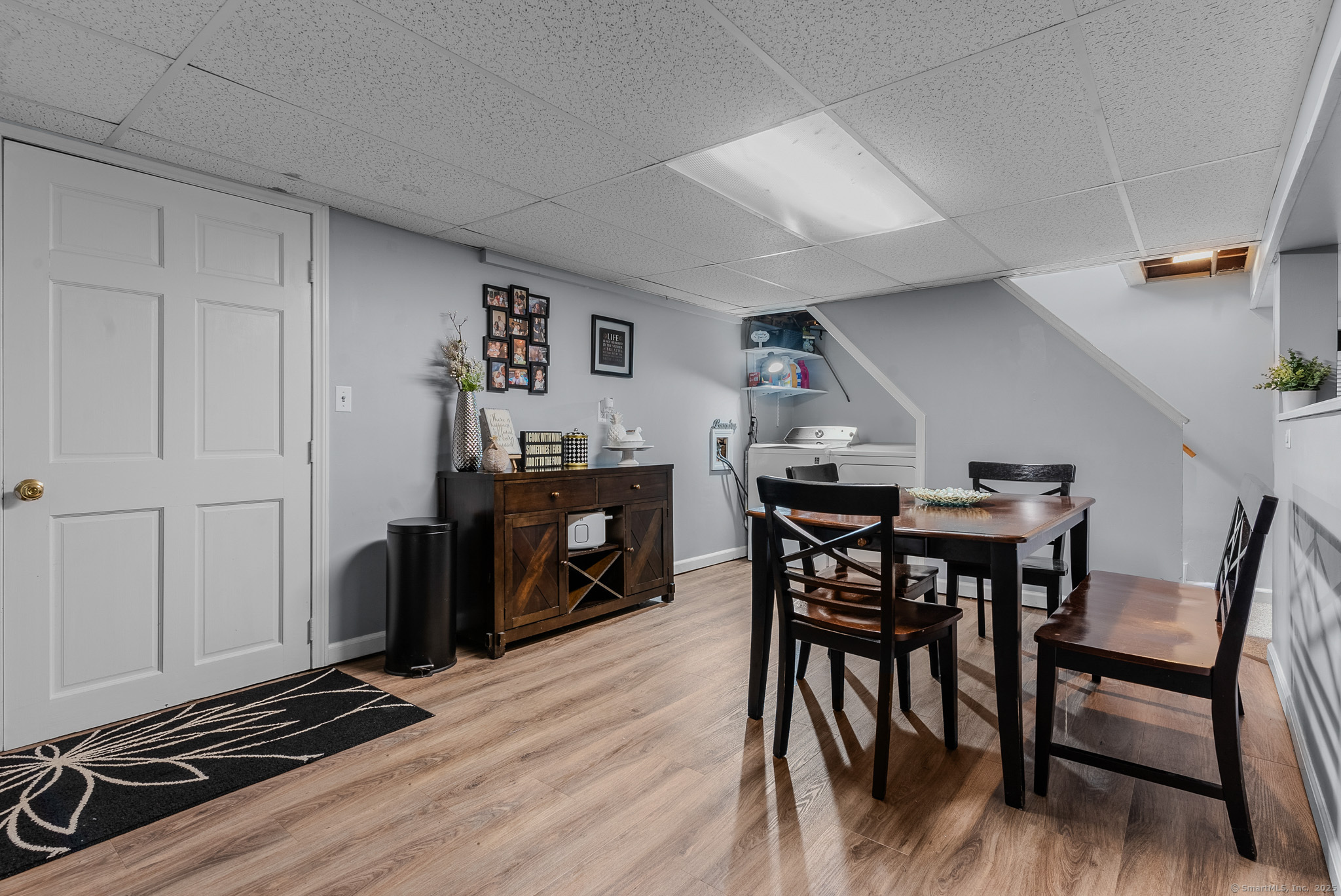 35 Tree Hill Road, Waterbury, Connecticut image 17