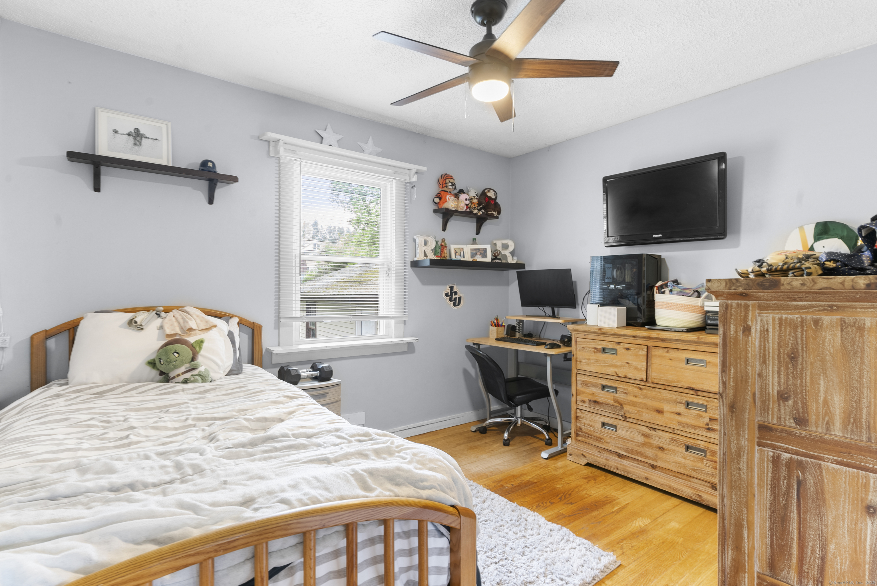 35 Tree Hill Road, Waterbury, Connecticut image 13