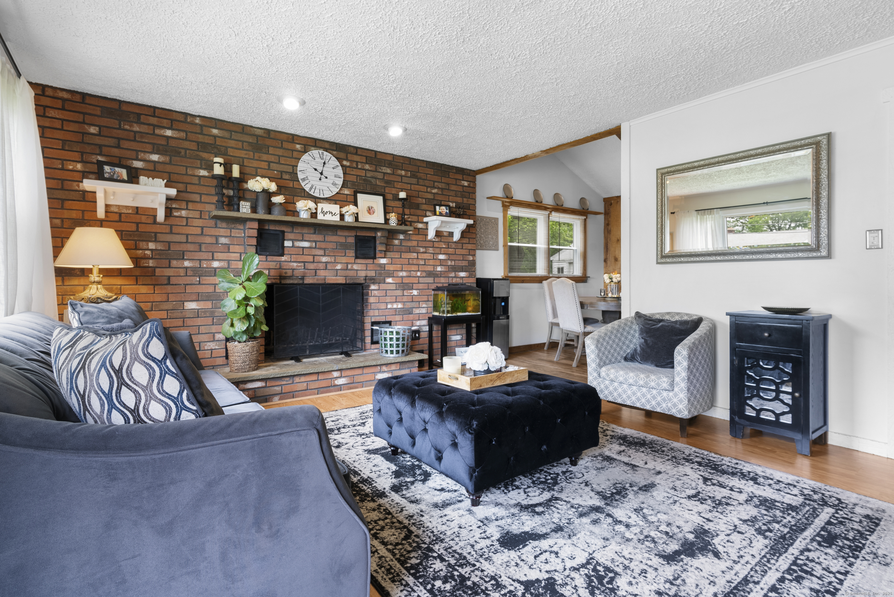 35 Tree Hill Road, Waterbury, Connecticut image 3