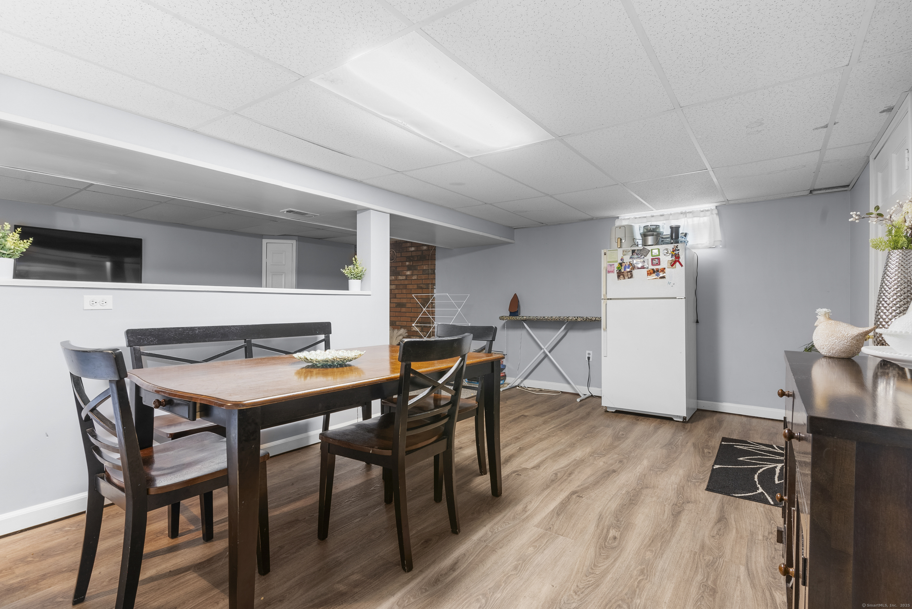 35 Tree Hill Road, Waterbury, Connecticut image 16