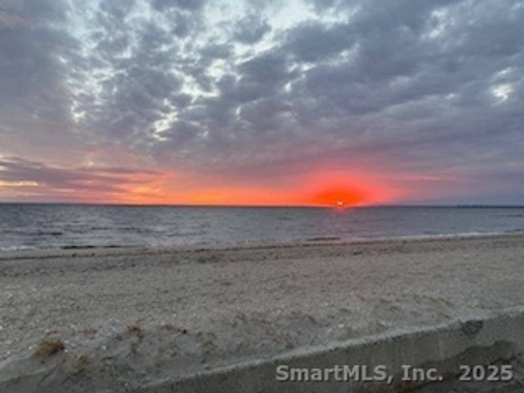 Photo of 559 Oak Bluff Avenue, Stratford, CT 06615 (MLS # 24141761)