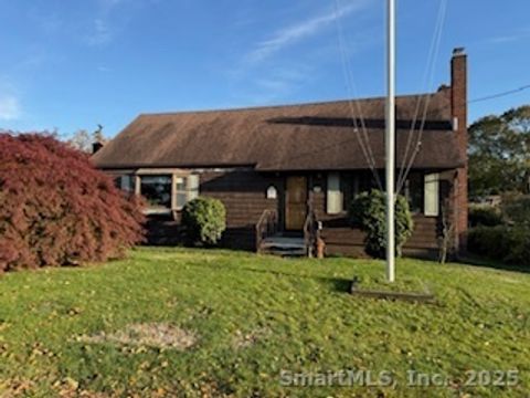 559 Oak Bluff Avenue Stratford CT 06615