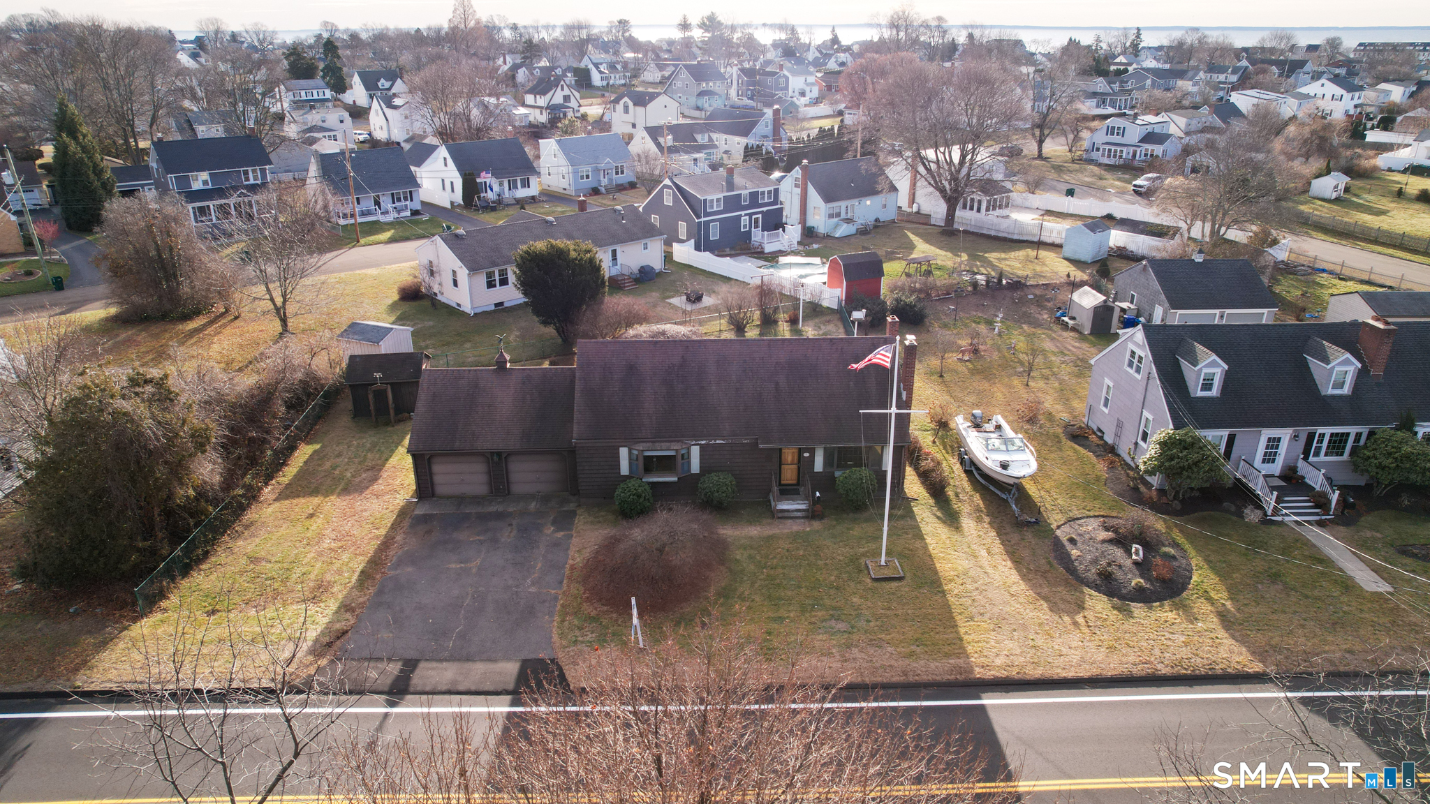 559 Oak Bluff Avenue