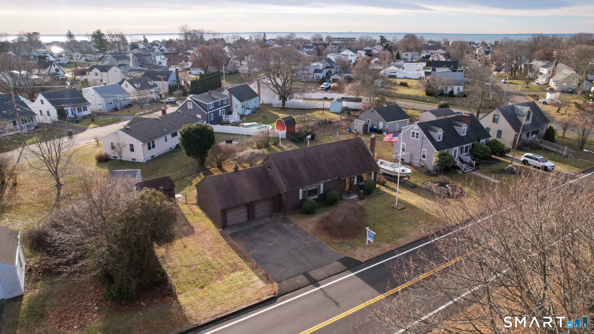 559 Oak Bluff Avenue