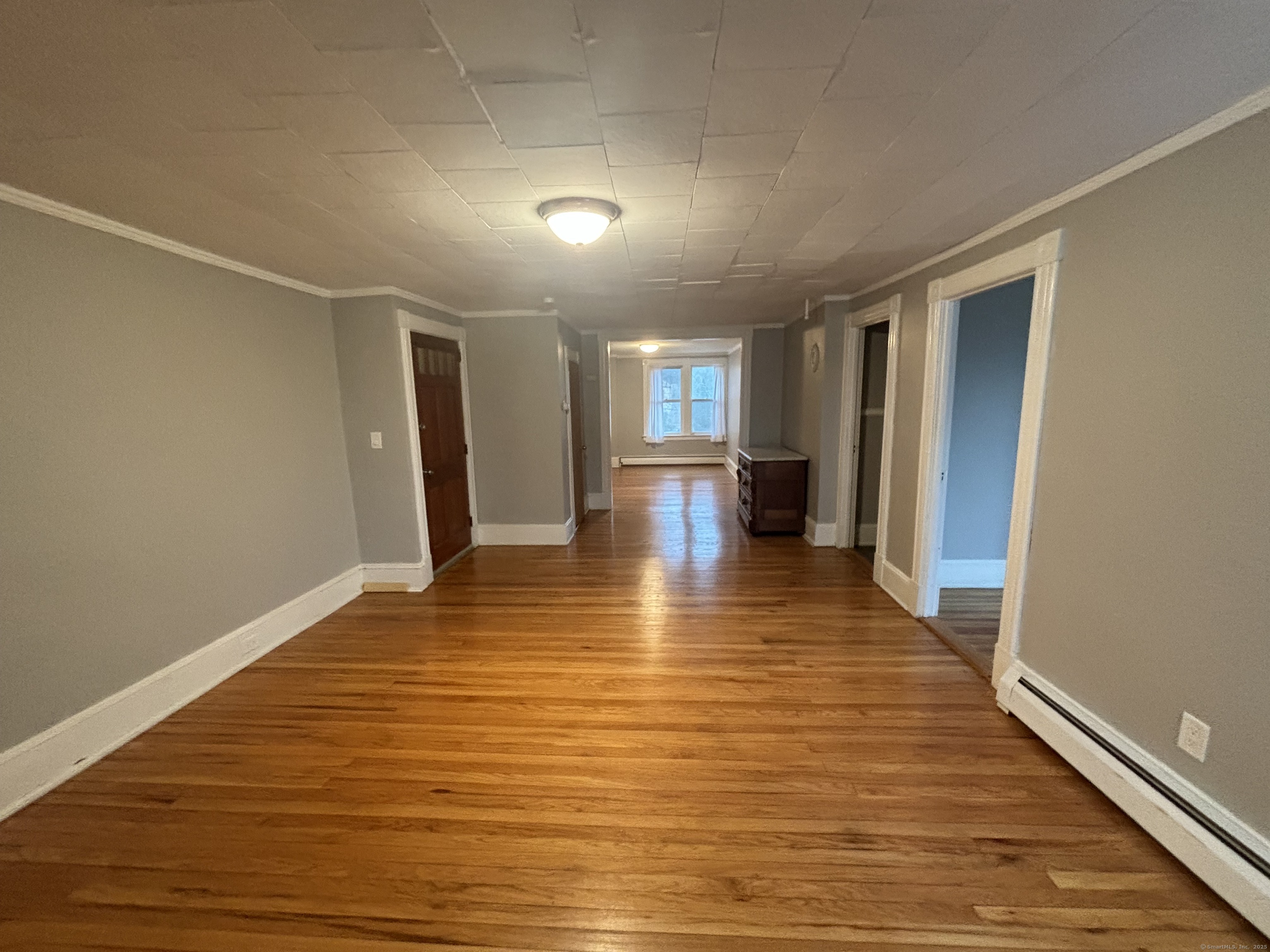 400 Main Street 2nd Floor