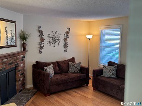 Tiny photo for 7 Bay Path Way #7, Branford, CT 06405 (MLS # 24156519)